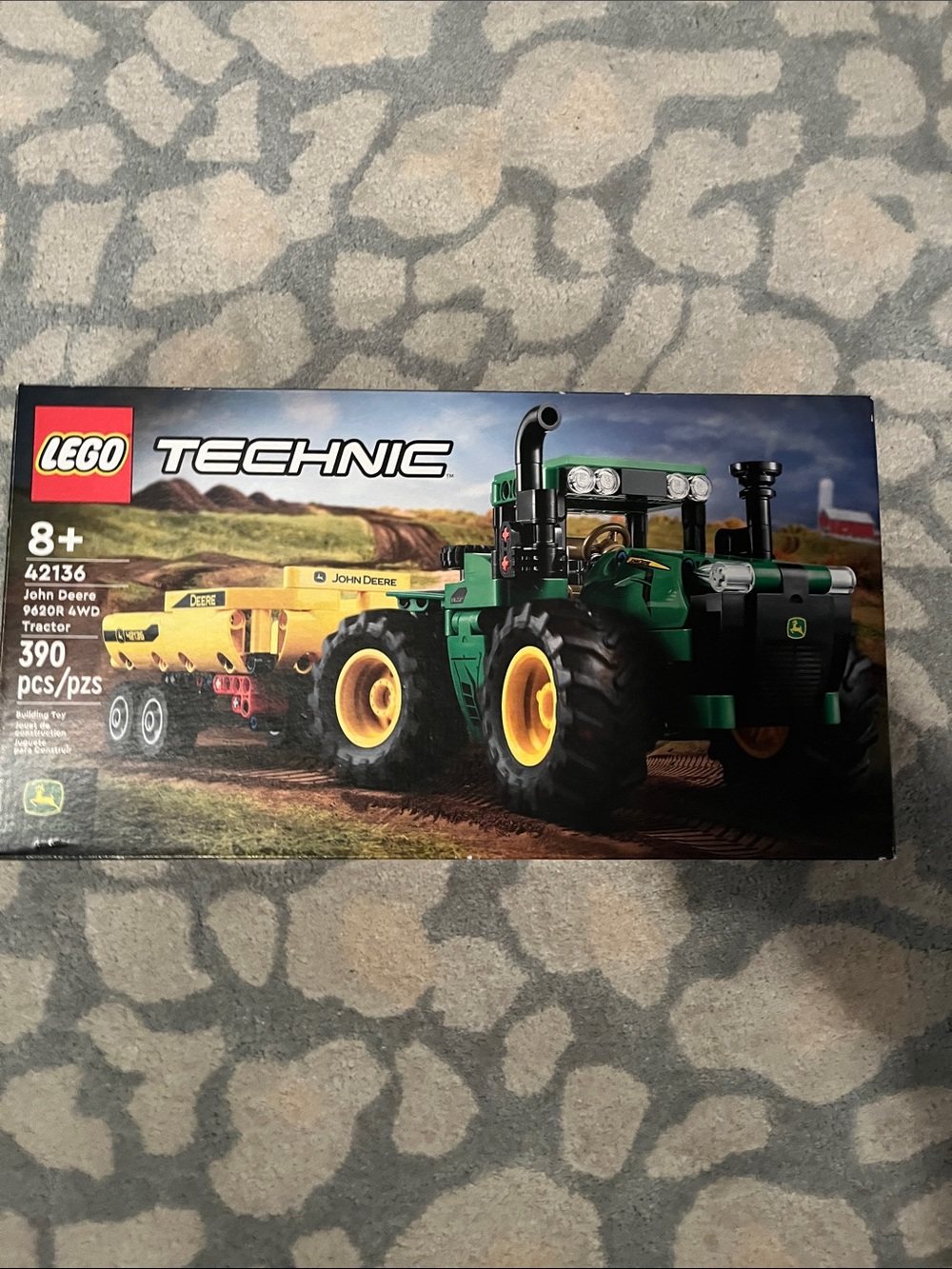 LEGO Technic Green and Yellow John Deere Tractor Building Set (Retired)